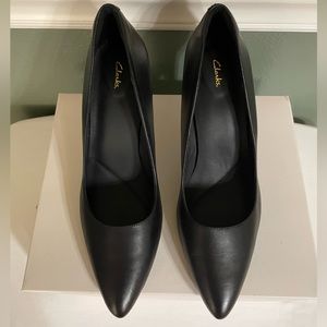 Clarks Black Leather Pointed Toe
